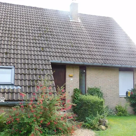 2 Bedrooms With Terrace And Wifi At *